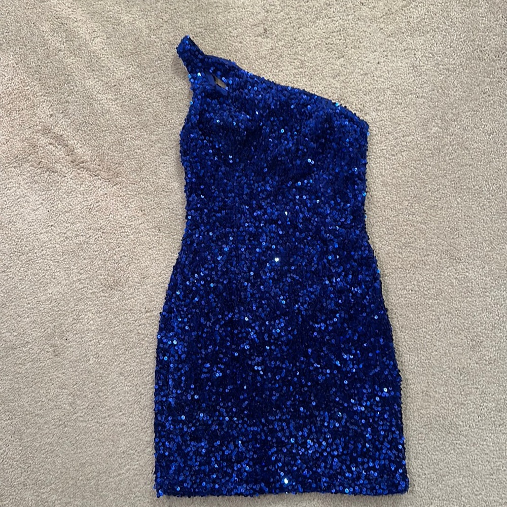Blue sequin Homecoming/Short Prom dress